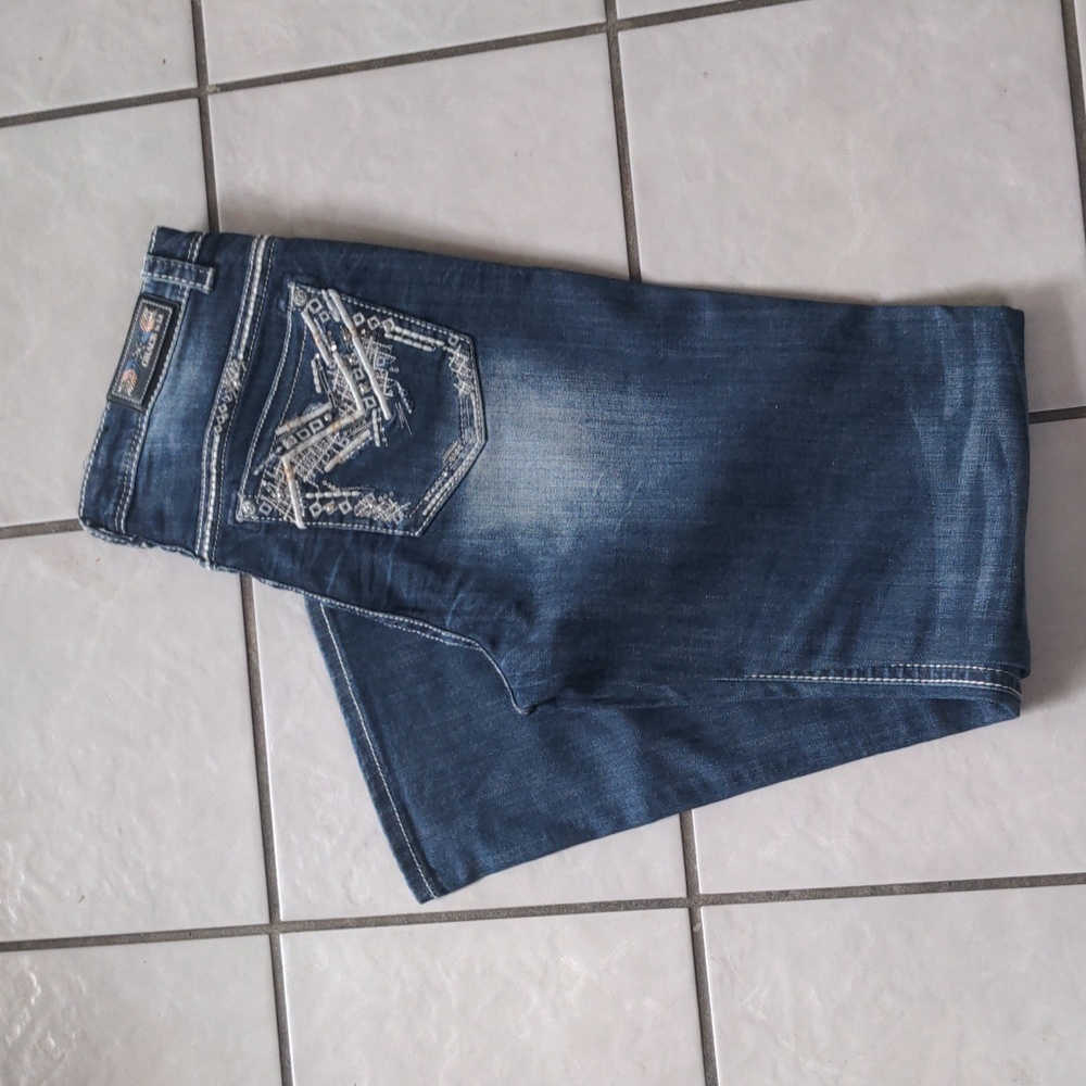 Grace in LA women's jeans sz 17 straight leg jeans